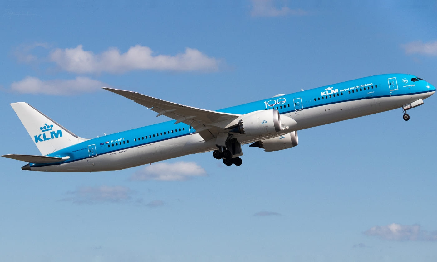 KLMオランダ航空 787-10